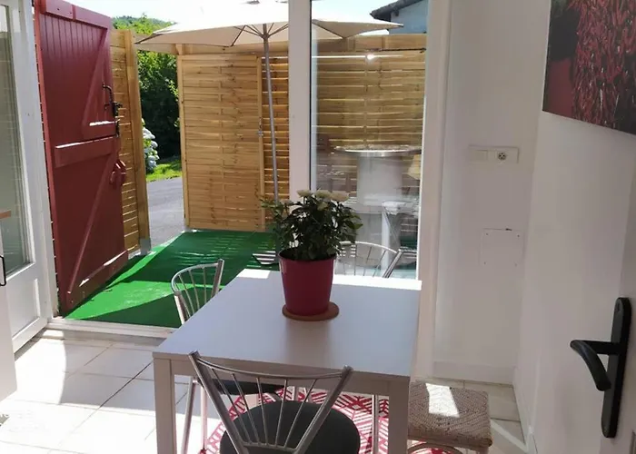 Appartement Tout Confort Au Calme Avec Jacuzzi